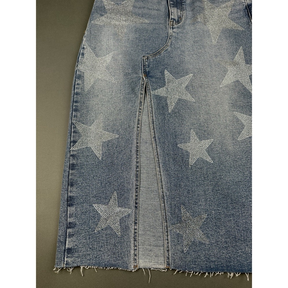Vibrant VBRT Boot Barn Metallic Stars Rhinestone Denim Jean Women's M Skirt NEW - Picture 2 of 16